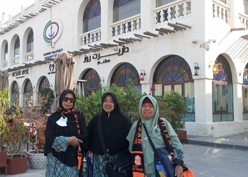 1️⃣ Paket Umroh Ekonomis